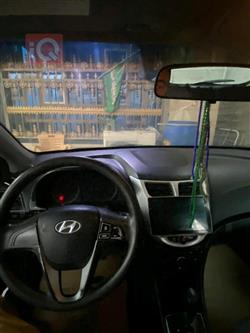 هیوندای ئەکسنت هاچباک